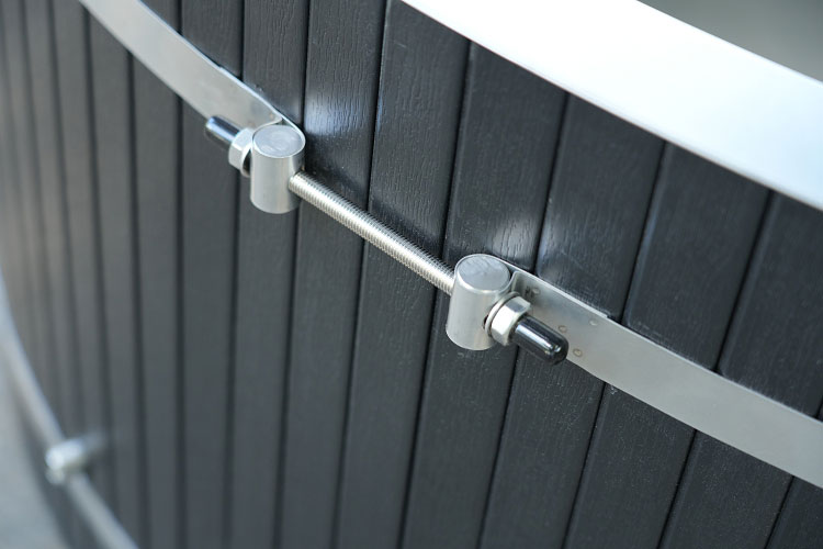 Oval Cold Plunge with Stainless-Steel Tub